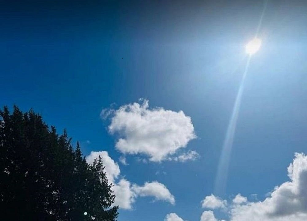 दुनियाः रूस के साइबेरिया में गर्मी ने तोड़े सारे रिकॉर्ड और ब्रिटेन में सुनक ने दो नेताओं से समर्थन वापस लिया