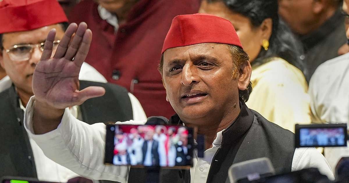 बड़ी खबर LIVE: अखिलेश यादव का हमला, कहा- CM ने खुद वोट चोरी की बात मान ली है