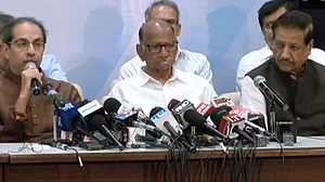 महाविकास अघाड़ी महाराष्ट्र में विधानसभा चुनाव साथ लड़ेगी: उद्धव ठाकरे बोले- जो छोड़कर गए उन्हें वापस नहीं लेंगे