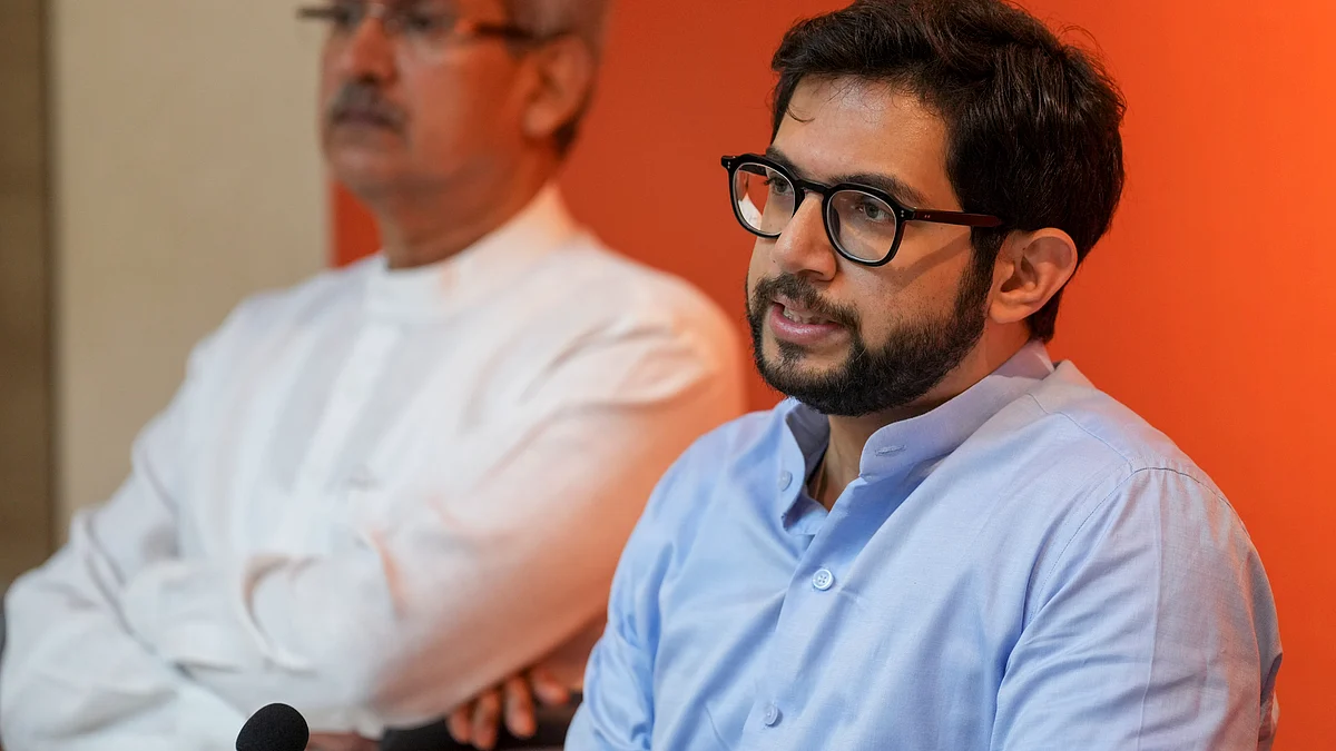 आदित्य ठाकरे ने लोकसभा चुनाव में धांधली के आरोप लगाए।