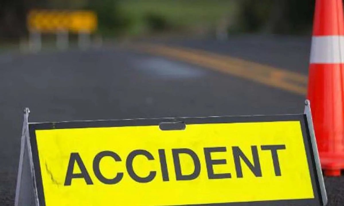 वीडियो: यूपी के बिजनौर में बड़ा हादसा, ट्रक ने ट्रैक्टर-ट्रॉली को टक्कर मारी, एक कांवड़िये की मौत, 16 घायल