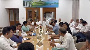 Budget 2024 Live: इंडिया गठबंधन ने बजट को कई राज्यों के लिए भेदभावपूर्ण बताया, कल संसद में प्रदर्शन का ऐलान