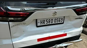 जितिन प्रसाद सड़क हादसे में घायल, काफिले की कार से टकराई मंत्री की गाड़ी