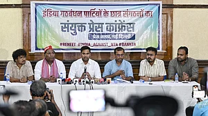 ‘इंडिया’ गठबंधन के घटक दलों के छात्र संगठनों ने नीट विवाद को लेकर केंद्र को घेरा, शिक्षा मंत्री के इस्तीफे की भी मांग