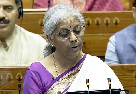 Budget 2024: नए टैक्स रिजीम में आयकर दरों में थोड़ी राहत, लेकिन टीडीएस बढ़ाया