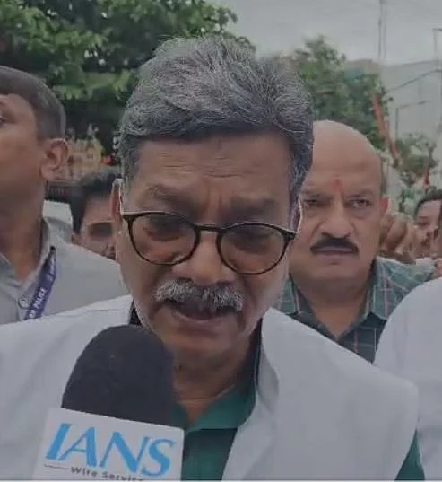 चरणदास महंत ने कहा कि छत्तीसगढ़ में कानून-व्यवस्था की खराब हालत है।