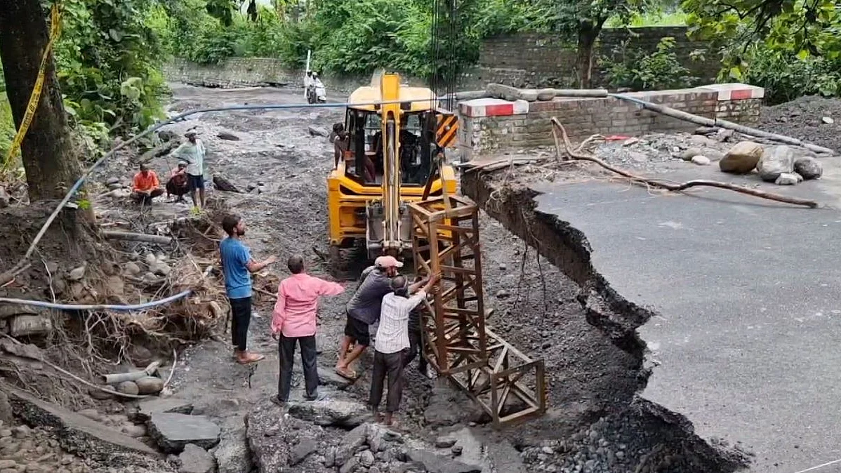 नैनीताल में भारी बारिश
