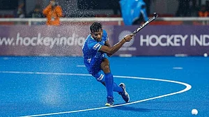 पेरिस ओलंपिक: भारत के लिए बुरी खबर! हॉकी खिलाड़ी अमित रोहिदास पर लगा एक मैच का प्रतिबंध, सेमीफाइनल मैच से हुए बाहर