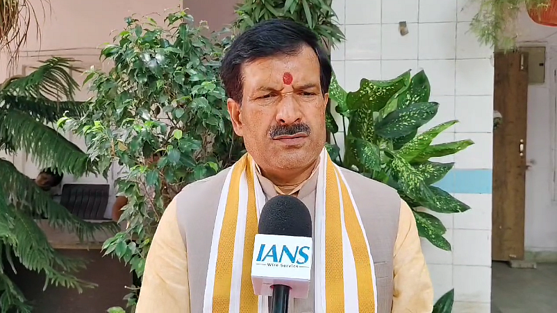 आरजेडी ने गृहमंत्री अमित शाह पर निशाना साधा।