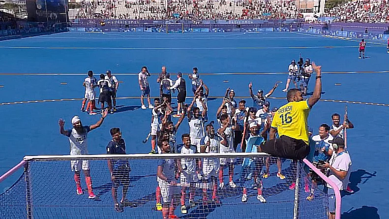 ओलंपिक कांस्य पदक जीतने पर भारतीय हॉकी टीम को बधाई