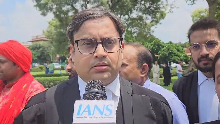 कृष्ण जन्मभूमि मामले में सर्वे पर रोक जारी रहेगी 