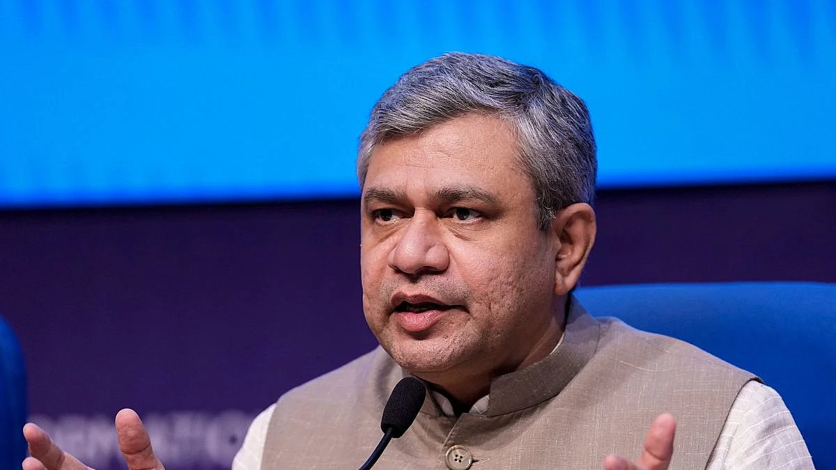 मोदी सरकार ने ब्रॉडकास्टिंग बिल को वापस ले लिया है।