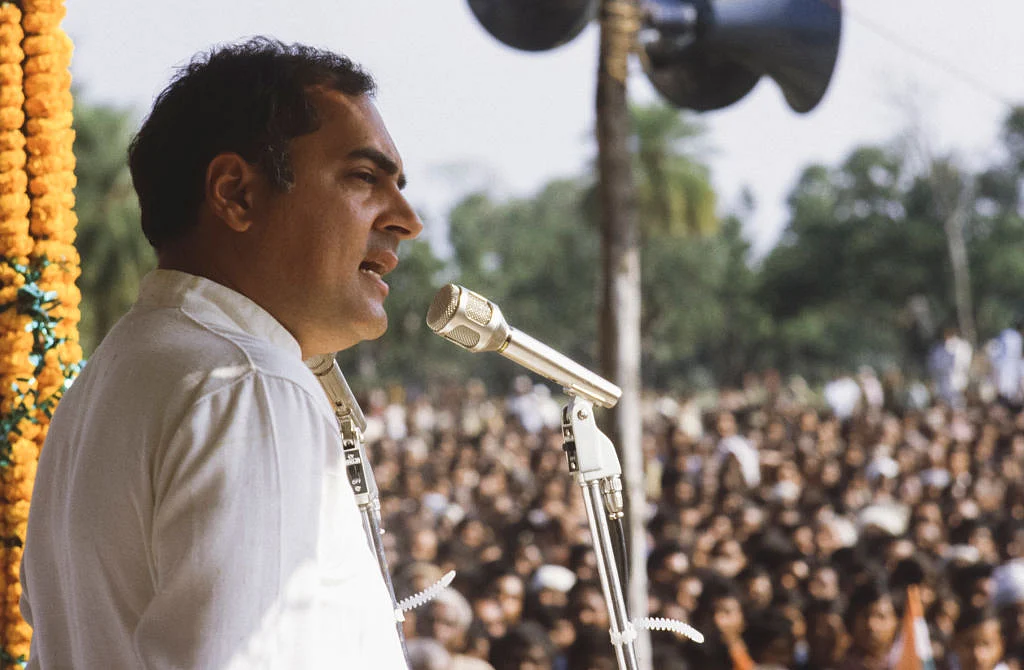 जयंती विशेष: राजीव गांधी की सोच से ही आ सकी थी भारत में दूरसंचार और आईटी क्रांति