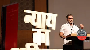 शहंशाह वाला मॉडल चलाना चाह रहे PM मोदी, आबादी के हिसाब से पॉलिसी बनाई जानी चाहिए: राहुल गांधी