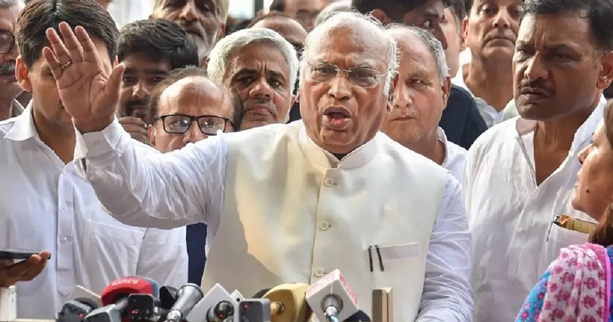 'पहले कम अंतरराष्ट्रीय दामों का लाभ जनता से छीना, अब महंगाई के बोझ से जनता का निकाला पसीना', कांग्रेस का PM मोदी पर तंज