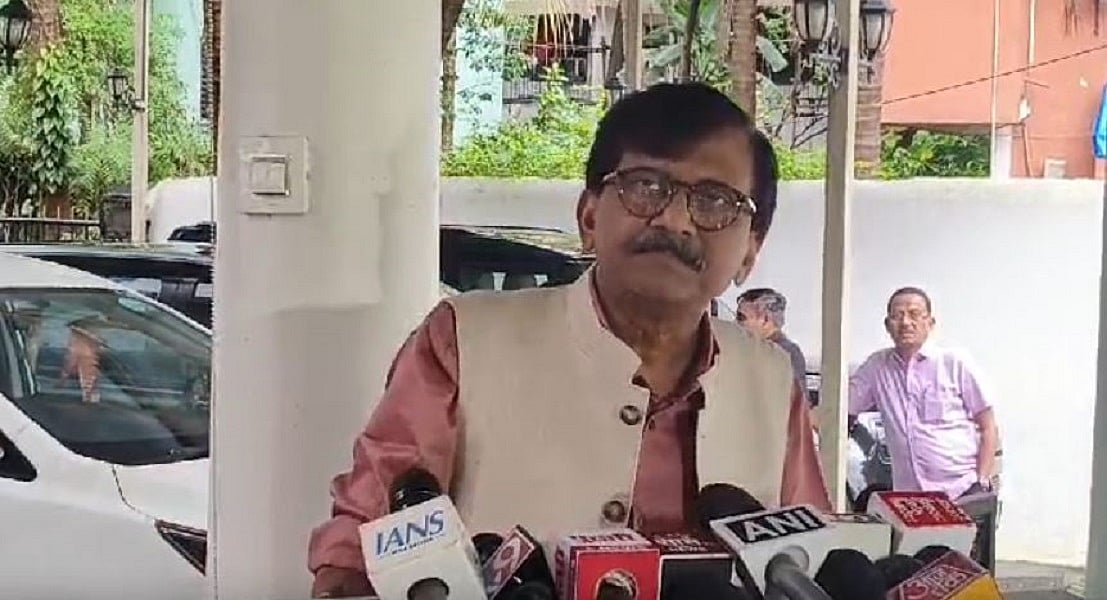 संजय राउत ने शिवाजी की प्रतिमा ढहने को महाराष्ट्र की अस्मिता पर प्रहार बताया, मांगा सीएम शिंदे का इस्तीफा