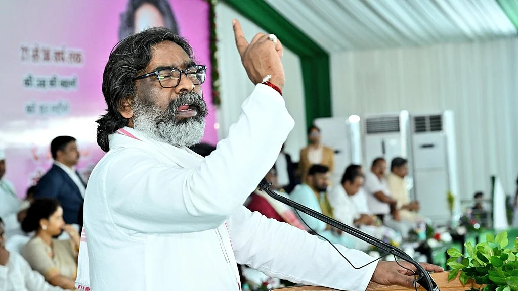 चंपई सोरेन के गढ़ में पहुंचकर गरजे हेमंत सोरेन, बोले- BJP के नापाक इरादों का मुंहतोड़ जवाब देंगे