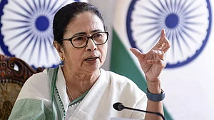 CM ममता का ऐलान, 'अगले हफ्ते बुलाएंगे विधानसभा सत्र, बलात्कारियों के लिए मृत्युदंड सुनिश्चित करने के लिए पास करेंगे बिल'
