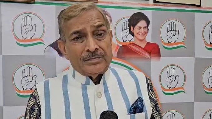 प्रमोद तिवारी ने पीएम मोदी पर साधा निशाना