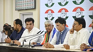 वीडियो: AAP को बड़ा झटका, कांग्रेस में शामिल हुए विधायक राजेंद्र पाल गौतम