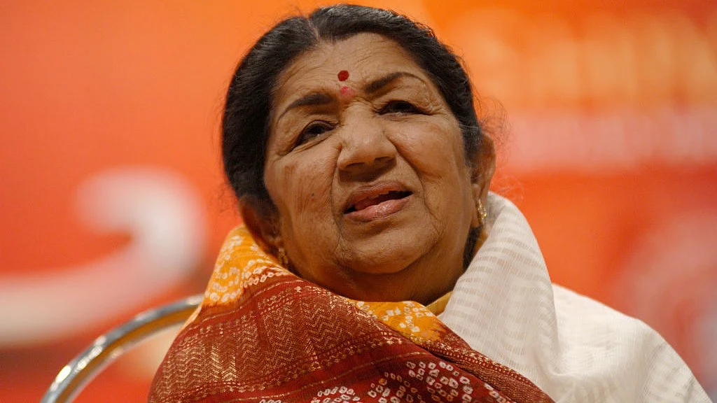 लता मंगेशकर: फिल्मी गीतों में शास्त्रीयता और अमृत्व बरसाने वाली आवाज