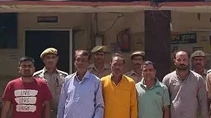 हाथरस में अंधविश्वास की पाठशाला! स्कूल की 'तरक्की' के लिए दी गई 11 साल के बच्चे की बलि, 5 आरोपी गिरफ्तार
