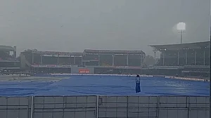 कानपुर टेस्ट में बारिश का कहर, पहले दिन का खेल जल्द समाप्त, बांग्लादेश का स्कोर 107/3, फेंके गए सिर्फ 35 ओवर