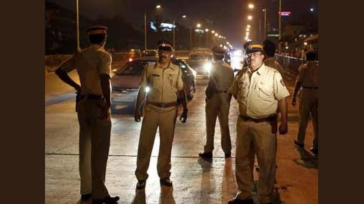 मुंबई में आतंकी हमले का अलर्ट