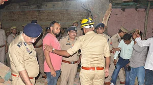 उत्तर प्रदेश: बरेली में पटाखा फैक्टरी में विस्फोट होने से तीन लोगों की मौत, कई घायल, कई मकानों को नुकसान