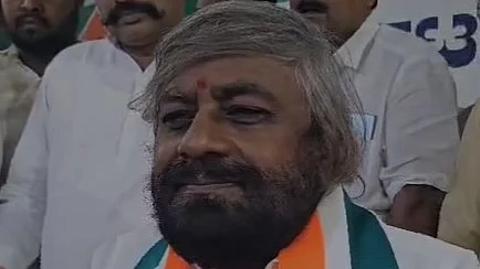 कर्नाटक के वन मंत्री ईश्वर खांडरे