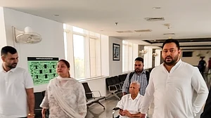 लैंड फॉर जॉब मामला: लालू परिवार को बड़ी राहत, तेजस्वी, तेजप्रताप और लालू यादव तीनों को जमानत