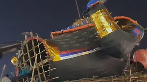 राजस्थान के कोटा में रावण का पुतला खड़ा करने के दौरान हादसा, अचानक टूटी क्रेन की बेल्ट, अफरातफरी का माहौल