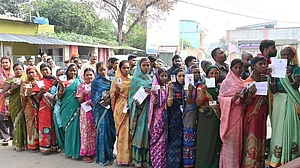 झारखंड चुनावः पहले चरण की 43 सीटों पर 5 बजे तक 64.86 मतदान, खरसावां में बंपर वोटिंग, राजधानी रांची पिछड़ा