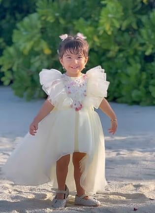 सिनेजीवन: ट्रैवल एंग्जायटी से जूझ रहीं जान्हवी कपूर और जानिए क्यों श्रुति हासन ने बदल लिया था अपना असली नाम