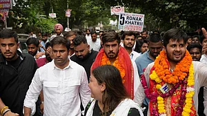 DUSU Election Result: एनएसयूआई तीन सीट पर आगे, एबीवीपी उपाध्यक्ष पद की दौड़ में आगे, काउंटिंग जारी