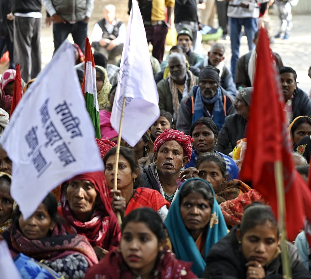 किसान मार्च: हरियाणा ने अंबाला के 11 गांवों में मोबाइल इंटरनेट, ‘बल्क एसएमएस’ सेवा निलंबित की