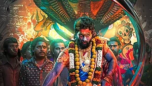 सिनेजीवन: ‘पुष्पा 2’ ने मिट्टी में मिला दिए बड़े-बडे़ रिकॉर्ड और Shaktimaan से कटेगा रणवीर सिंह का पत्ता!