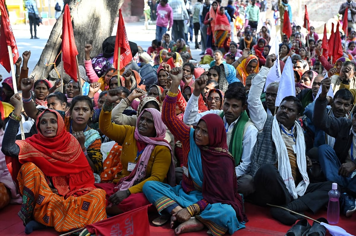 किसान मार्च: हरियाणा ने अंबाला के 11 गांवों में मोबाइल इंटरनेट, ‘बल्क एसएमएस’ सेवा निलंबित की