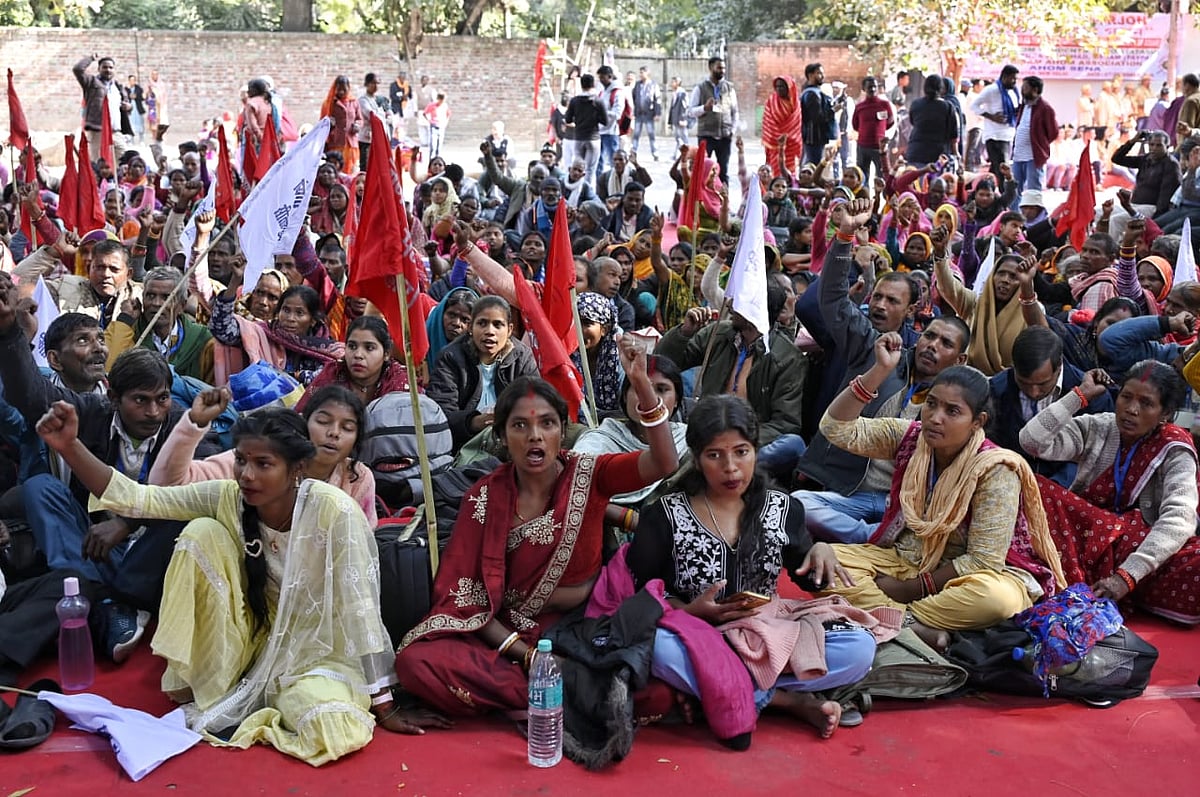 किसान मार्च: हरियाणा ने अंबाला के 11 गांवों में मोबाइल इंटरनेट, ‘बल्क एसएमएस’ सेवा निलंबित की