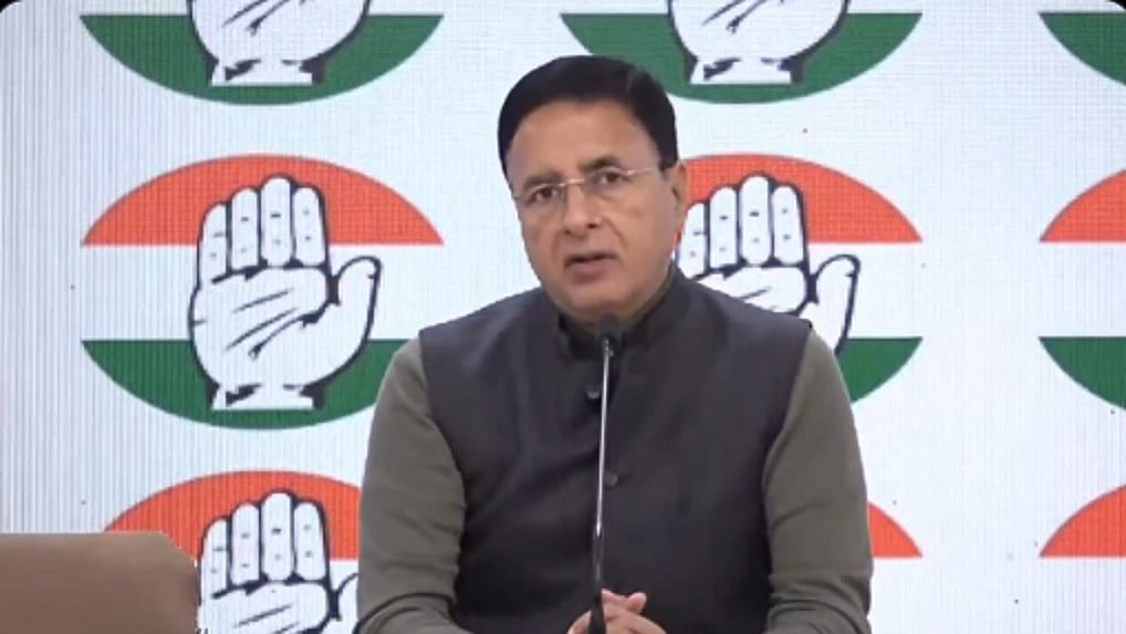 कांग्रेस ने पीएम से किसानों को वार्ता के लिए बुलाने की मांग की, कहा- इसी सत्र में MSP की कानूनी गारंटी दी जाए
