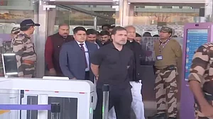 राजस्थान: राहुल गांधी पहुंचे जयपुर, 'नेतृत्व संगम ट्रेनिंग कैम्प' में होंगे शामिल