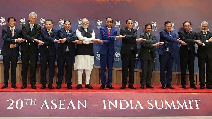 20वें आसियान शिखर सम्मेलन में शामिल नेता