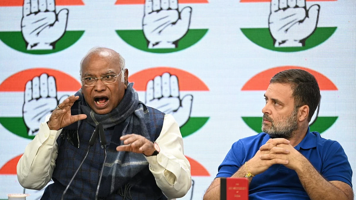 कांग्रेस अध्यक्ष राहुल गांधी और मल्लिकार्जुन खड़गे