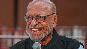 फिल्मकार श्याम बेनेगल का 90 साल की उम्र में निधन, अंकुर, निशांत और मंथन जैसी फिल्मों के लिए किया जाता है याद