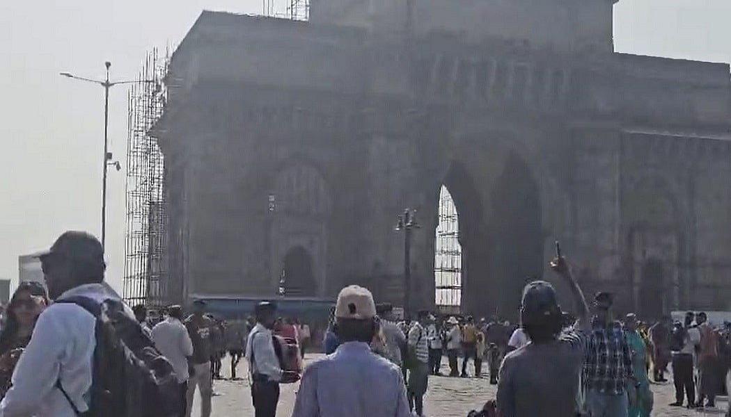 नए साल के जश्न को लेकर मुंबई पुलिस सख्त, गेटवे ऑफ इंडिया और मरीन ड्राइव पर पटाखे बैन