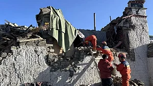 तिब्बत में भूंकप से तबाही दुनिया के लिए चेतावनी! सवालों के घेरे में चीन की विवादित बांध परियोजना