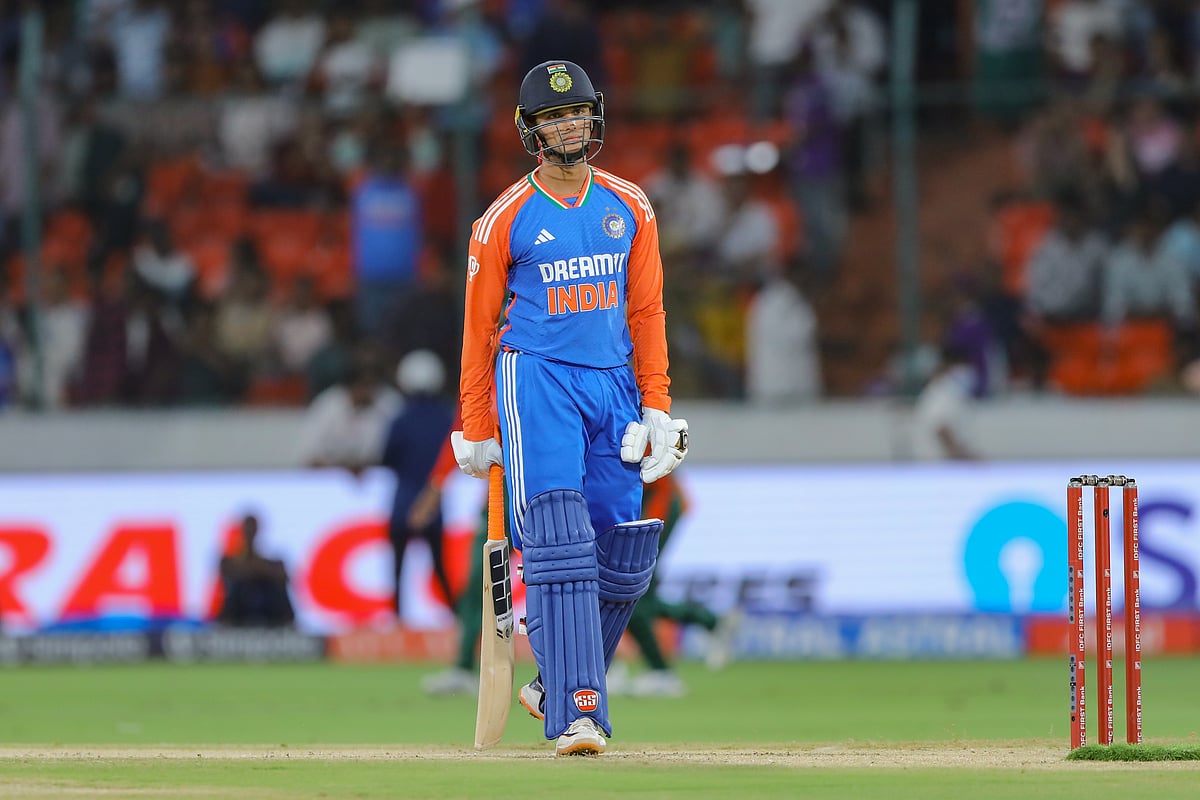 आकाश चोपड़ा ने इस भारतीय प्लेयर को दी चेतावनी, कहा- इंग्लैंड के खिलाफ ऐसा नहीं किया तो टीम से हो जाएगी छुट्टी 