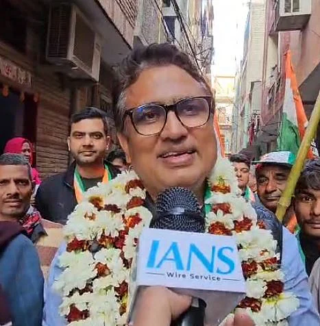 अनिल चौधरी ने सीएम योगी पर निशाना साधा है