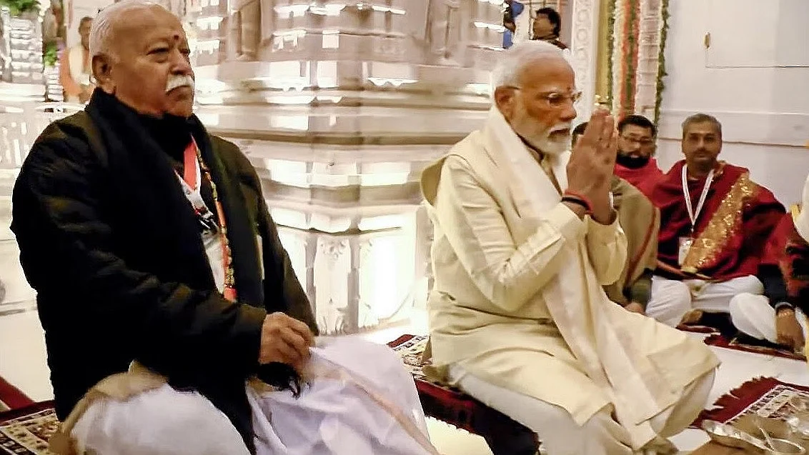 लोकतांत्रिक मानदंडों के परखच्चे उड़ा देता है बहुसंख्यकवाद और तैयार करता है फासीवाद की बुनियाद