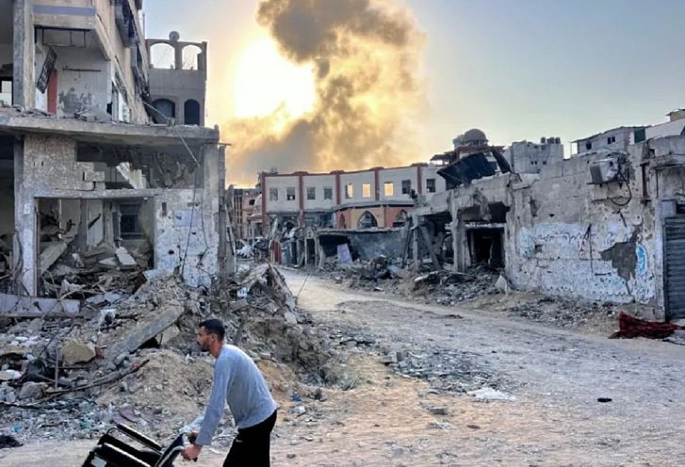 इजरायल ने गाजा में बरपाया कहर! हवाई हमलों में 9 लोगों की मौत, मृतकों में ज्यादातर महिलाएं और बच्चे शामिल